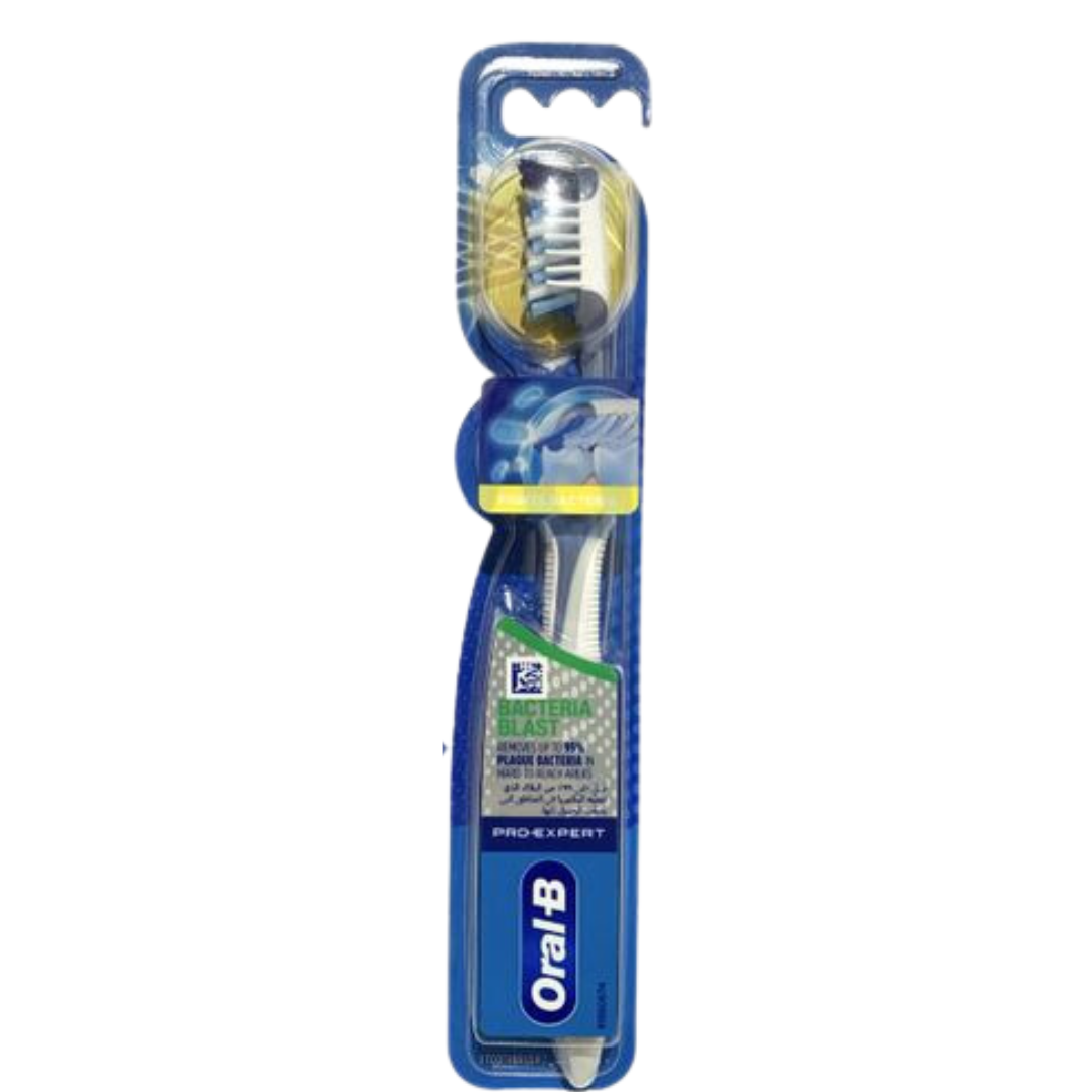 ORAL B BROSSE A DENTS PRO EXPERT ANTI BACTERIAL MEDIUM