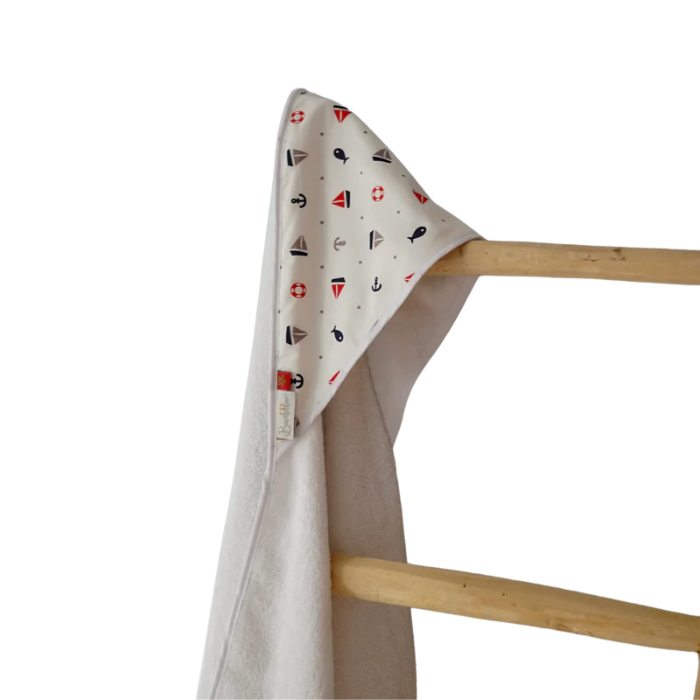 BAMBIDOU CAPE DE BAIN PETITS BATEAU